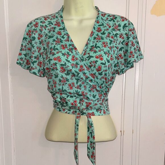 Vtg 70s The Red Eye Green & Red Floral Knit Cropped Wrap Flutter Sleeve Top - Picture 1 of 7